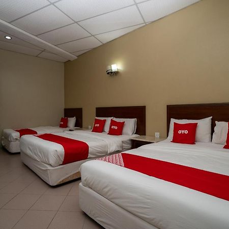 De Clinique Hotel Kampong Pasir Bogak Kültér fotó