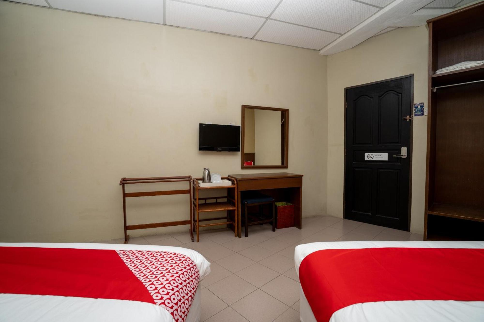 De Clinique Hotel Kampong Pasir Bogak Kültér fotó