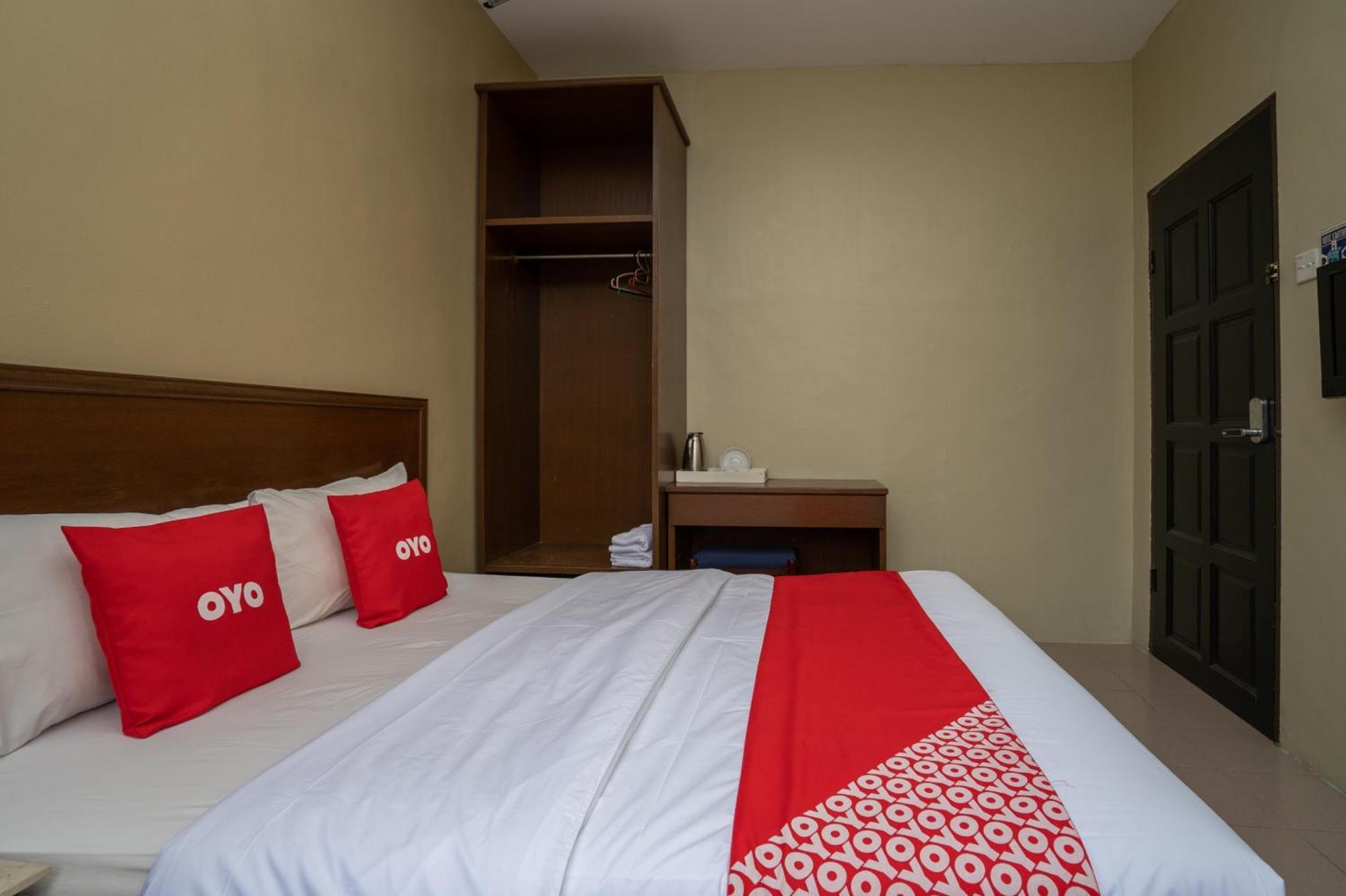 De Clinique Hotel Kampong Pasir Bogak Kültér fotó