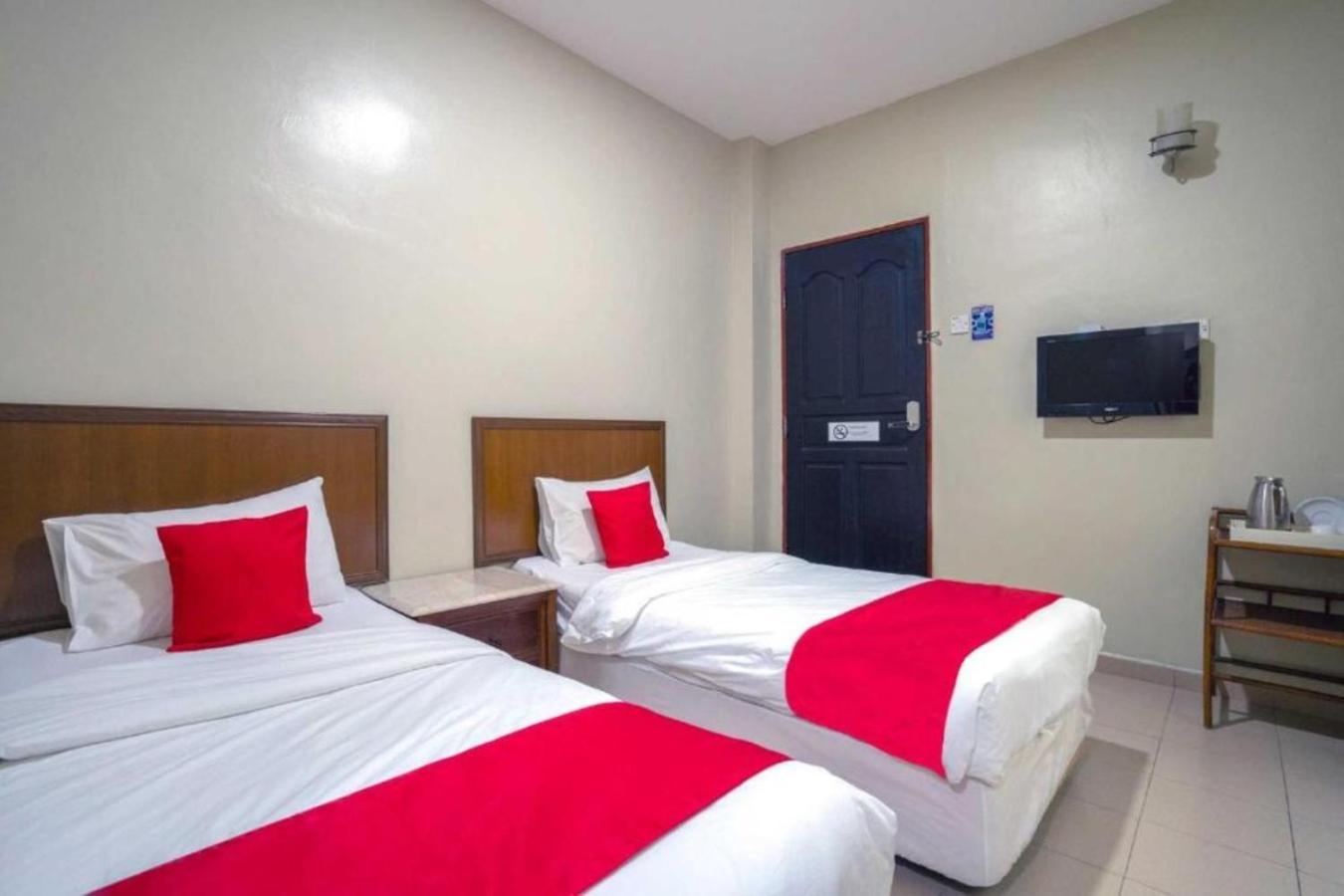 De Clinique Hotel Kampong Pasir Bogak Kültér fotó