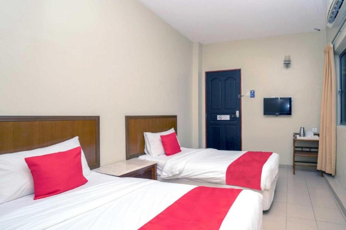 De Clinique Hotel Kampong Pasir Bogak Kültér fotó
